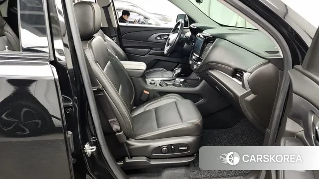 Chevrolet (GM Daewoo) Traverse 2021 Черный из Кореи, фото 2