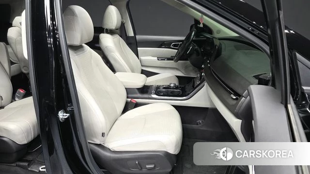 Kia Carnival 4th generation 2021 Черный из Кореи, фото 2