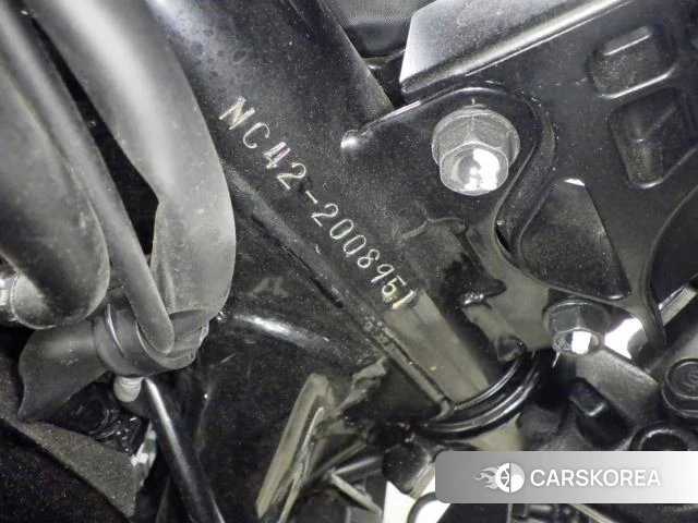 Проданный Honda CB400SF BOLDOR ABS id 4193883 из Японии, фото 2