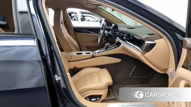 Porsche Panamera (971) 2018 Синий из Кореи, фото 2