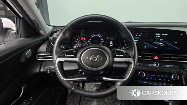 Hyundai Avante (CN7) 2021 Белый из Кореи, фото 2