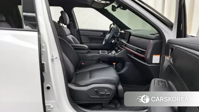 Hyundai Santa Fe (MX5) 2023 Белый из Кореи, фото 2