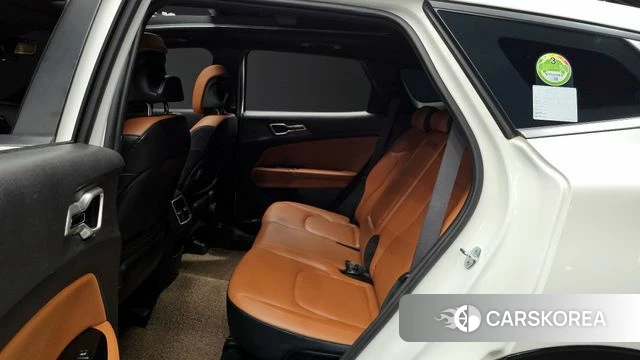 Kia Sportage 5th Generation 2022 Белый из Кореи, фото 2