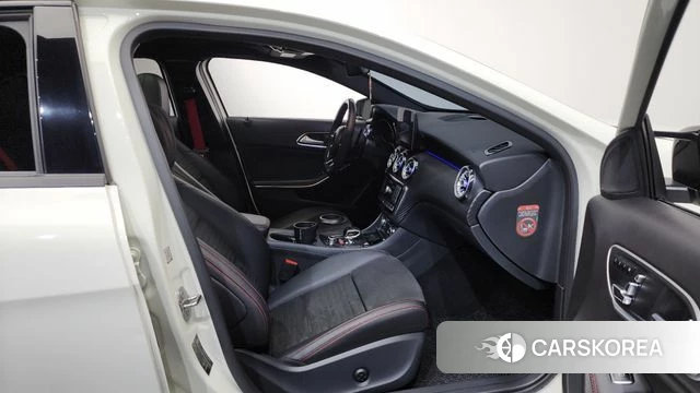 Mercedes-Benz A-Class W176 id 3886559 из Кореи 2