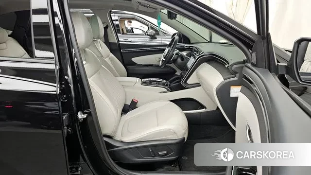 Hyundai Tucson Hybrid (NX4) 2022 Черный из Кореи, фото 2