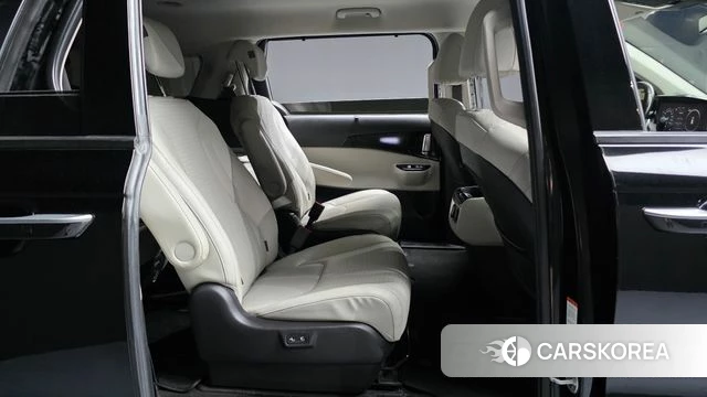 Kia Carnival 4th generation 2020 Черный из Кореи, фото 2