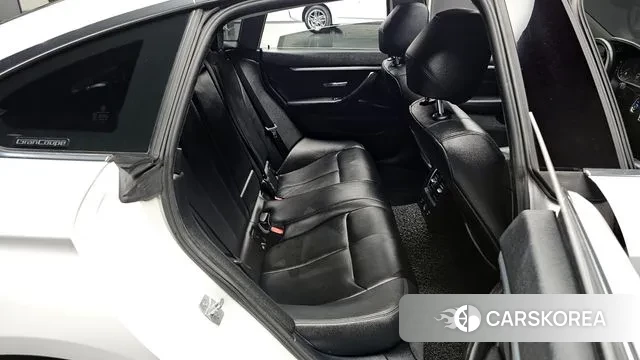 BMW 4 Series (F32) 2018 Белый из Кореи, фото 2