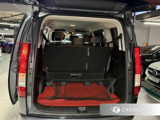 Hyundai Staria 2021 Серый из Кореи, фото 2