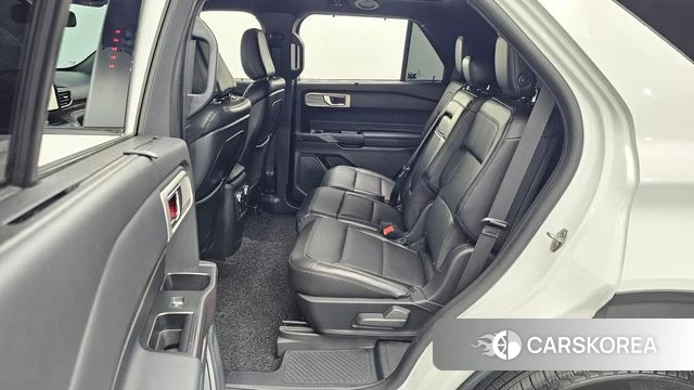 Ford Explorer 6th Generation 2020 Белый из Кореи, фото 2