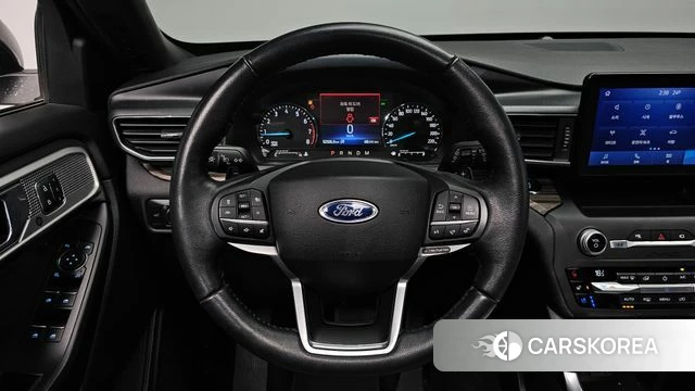 Ford Explorer 6th Generation 2019 Белый из Кореи, фото 2