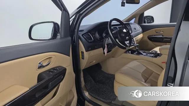 Kia The New Carnival 2018 Черный из Кореи, фото 2