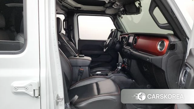 Jeep Gladiator (JT) 2021 Белый из Кореи, фото 2