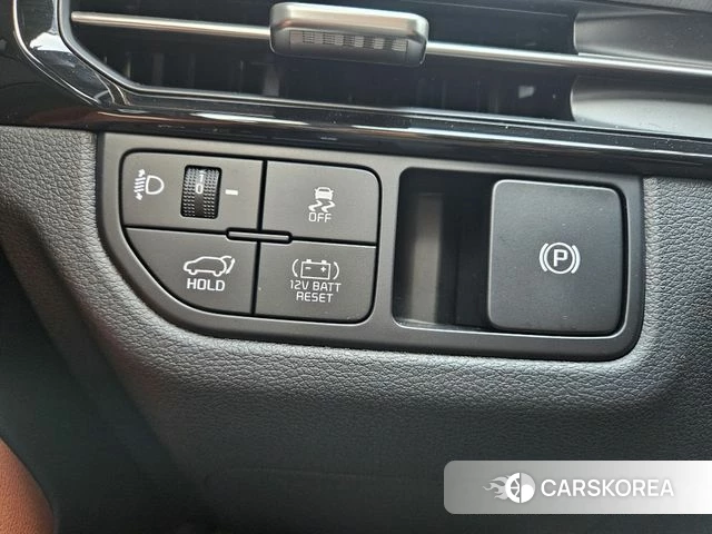 Kia The New Sportage 5th Generation Hybrid 2025 Черный из Кореи, фото 2