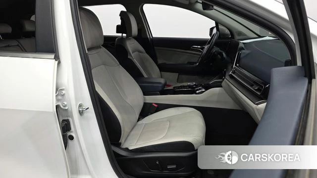 Kia Sportage 5th Generation 2021 Белый из Кореи, фото 2