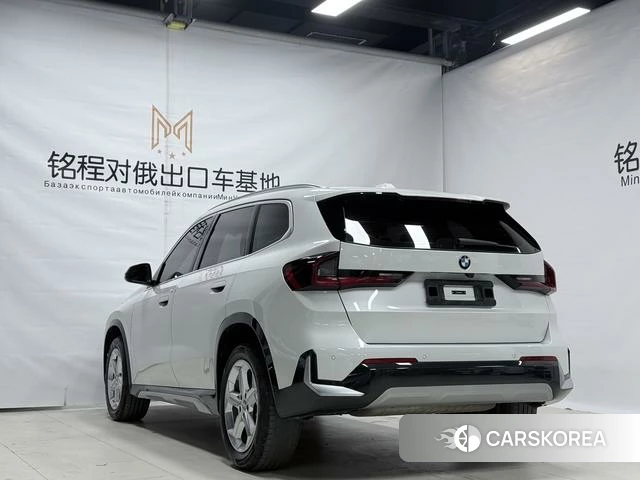 BMW X1 2024 Белый из Китая, фото 2