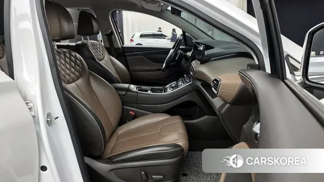 Hyundai The New Santa Fe 2021 Белый из Кореи, фото 2