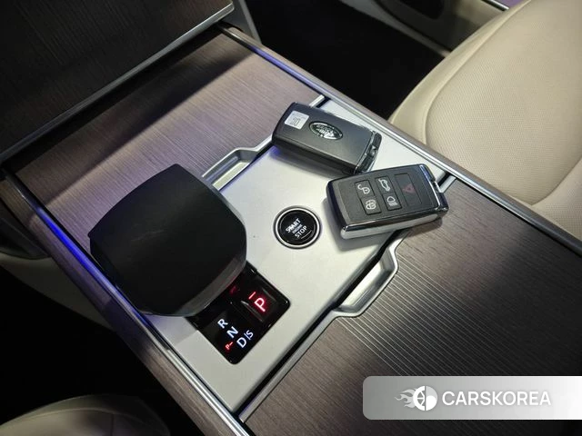 Land Rover Range Rover 5th Generation 2026 Черный из Кореи, фото 2