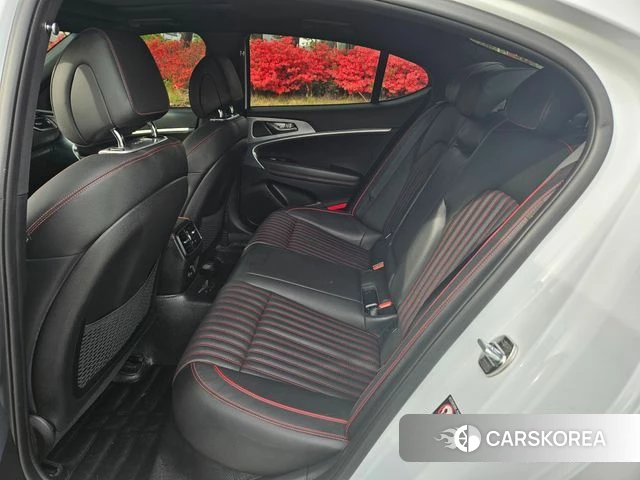 Genesis G70 2019 Белый из Кореи, фото 2