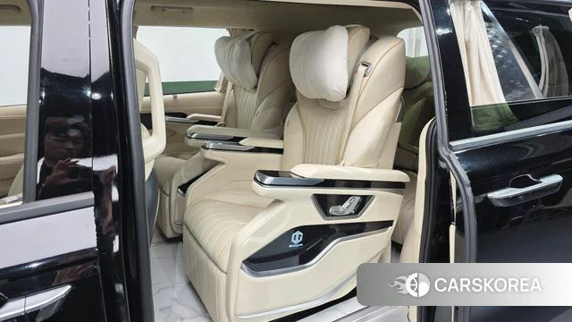 Kia The New Carnival 4th Generation 2024 Черный из Кореи, фото 2
