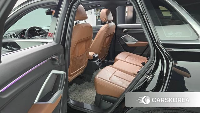 Audi Q3 (F3) 2020 Черный из Кореи, фото 2