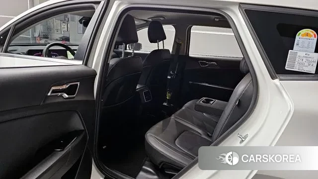 Kia Sportage 5th Generation 2024 Белый из Кореи, фото 2