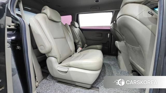 Kia The New Carnival 2019 Серый из Кореи, фото 2
