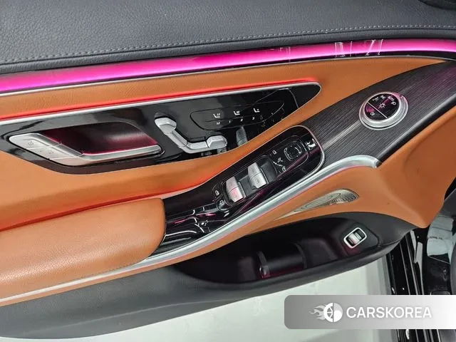 Mercedes-Benz S-Class W223 2022 Черный из Кореи, фото 2