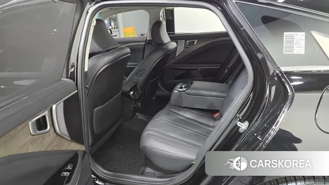 Kia K8 Hybrid 2023 Черный из Кореи, фото 2