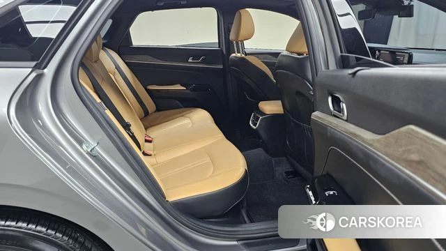 Kia K5 Hybrid 3rd Generation 2023 Серебристо-серый из Кореи, фото 2