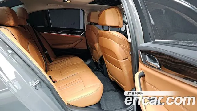 BMW 5 Series (G30) 2022 Серый из Кореи, фото 2