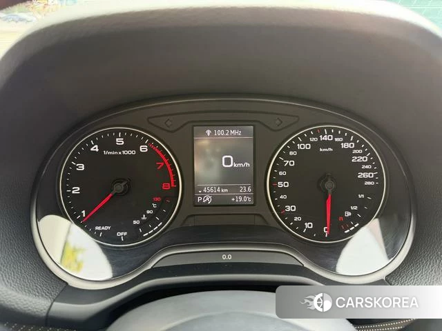 Audi Q2L 2022 Синий из Китая, фото 2