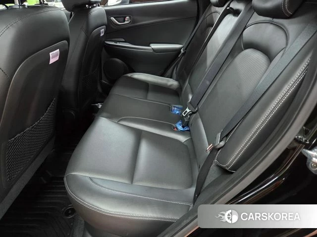 Hyundai Kona 2018 Черный из Кореи, фото 2