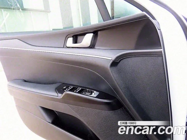 Kia K5 3rd generation 2021 Белый из Кореи, фото 2