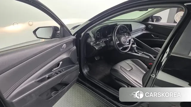 Hyundai Avante (CN7) 2021 Черный из Кореи, фото 2