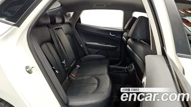 Kia The New K5 2nd generation 2018 Белый из Кореи, фото 2