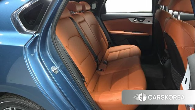 Kia The New K3 2nd generation 2022 Синий из Кореи, фото 2