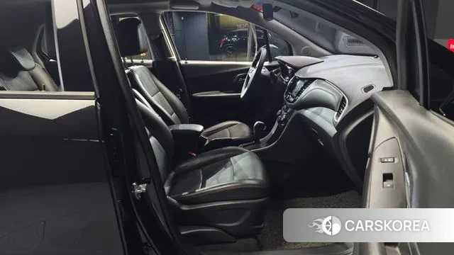 Chevrolet (GM Daewoo) The New Trax 2018 Черный из Кореи, фото 2