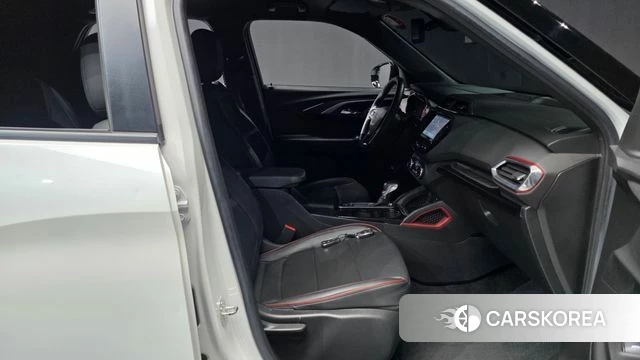 Chevrolet (GM Daewoo) Trailblazer 2021 Белый из Кореи, фото 2