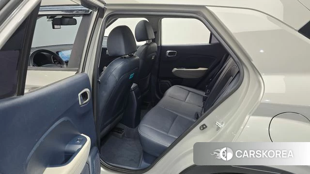 Hyundai Venue 2020 Серебристо-серый из Кореи, фото 2