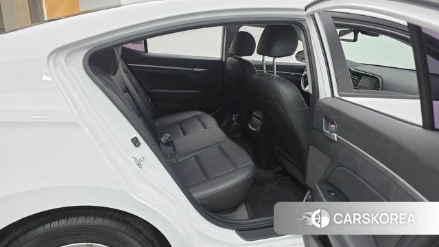 Hyundai The New Avante AD 2019 Белый из Кореи, фото 2