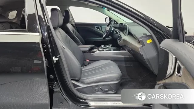 Kia K8 2022 Черный из Кореи, фото 2