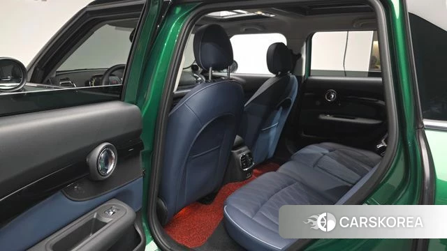 Mini Cooper S Clubman 2023 Зеленый из Кореи, фото 2