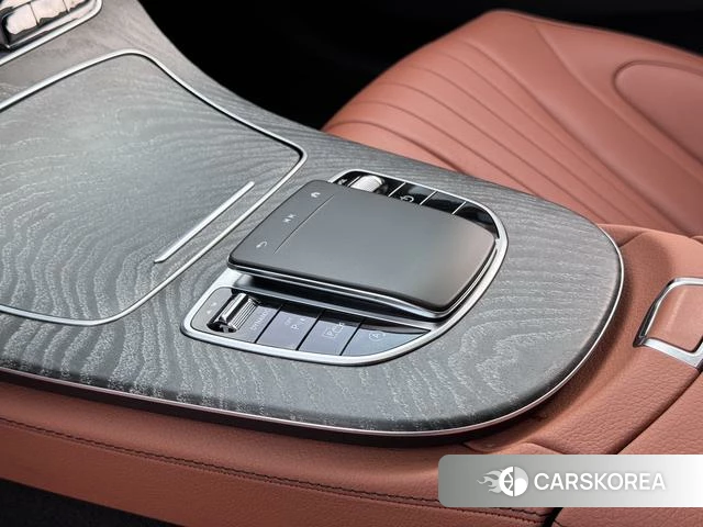 Mercedes-Benz CLS id 3993359 из Китая 2