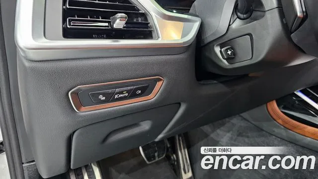 BMW X7 (G07) id 2638970 из Кореи 2