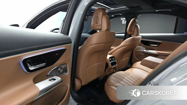 Mercedes-Benz E-Class W214 2024 Серый из Кореи, фото 2