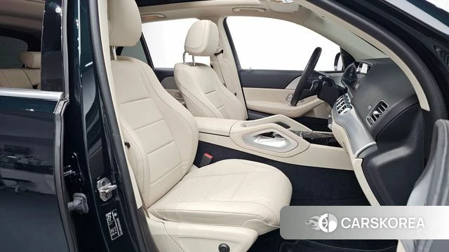 Mercedes-Benz GLE-Class W167 2023 Темно-зеленый из Кореи, фото 2