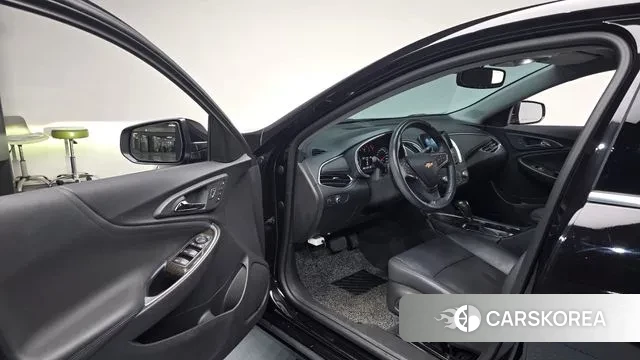 Chevrolet (GM Daewoo) The New Malibu 2020 Черный из Кореи, фото 2