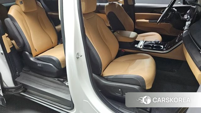 Kia Carnival 4th generation 2022 Белый из Кореи, фото 2