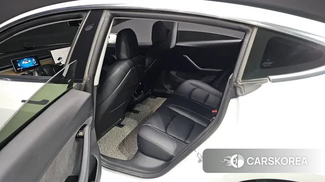 Tesla Model 3 2020 Белый из Кореи, фото 2