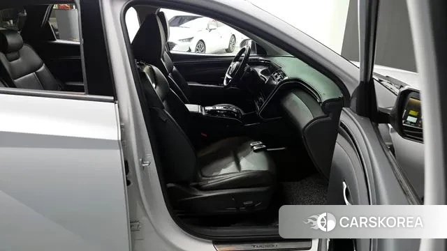 Hyundai Tucson (NX4) 2022 Белый из Кореи, фото 2